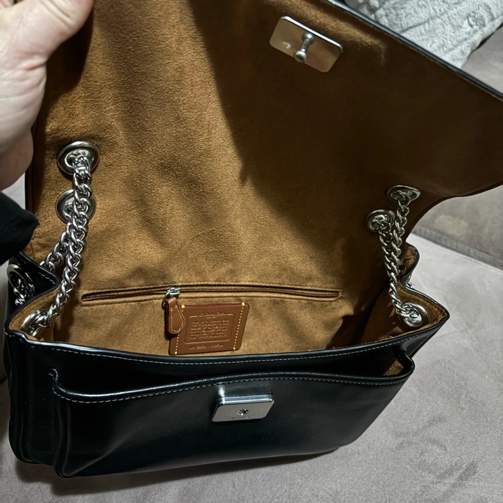 Coach Elodie Crossbody Bag Shiny smooth leather black